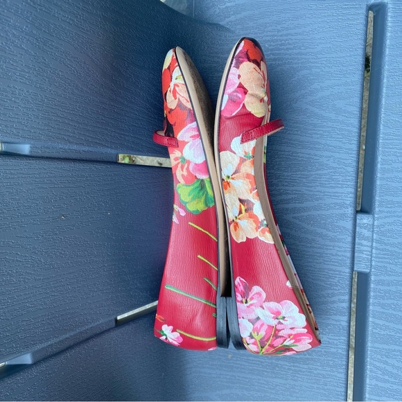 Authentic Gucci Bloom flat in red floral- size 6 / Ballerine Gucci Authentique - Picture 7 of 11